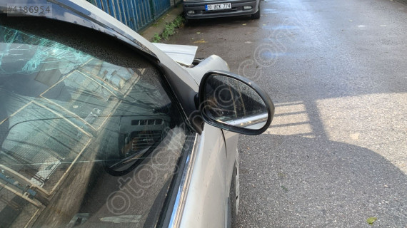 fiat albea sağ ayna