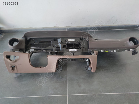 MERCEDES E W213 GÖĞÜS TORPİDO PATLAK 2136809804