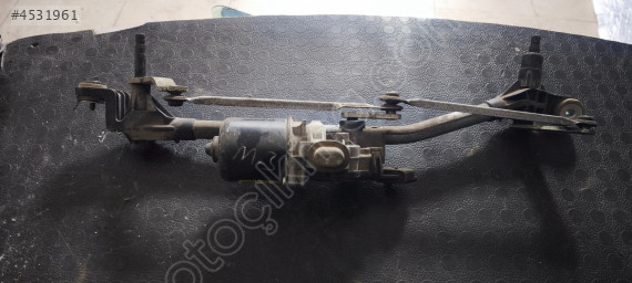 RENAULT MEGANE 3 CAM SİLGİ MOTORU