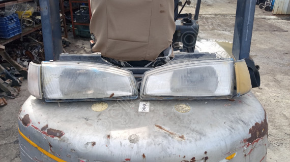 Hyundai Elantra sağ sol far