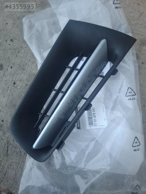 Megan 2 panjur izgara sag orjinal sıfır 7701478057