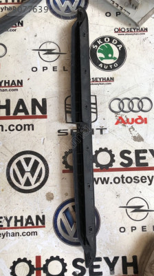 5C6857473C Volkswagen Jetta 2014 göğüs havalandırma ızgarası