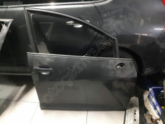 SEAT İBİZA SAĞ ÖN KAPI 2008-2017