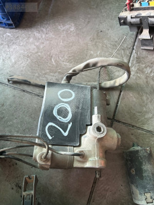 Mercedes E 200 abs beyni