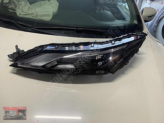 Nissan X Trail 2022/23 T33 Sinyal Far Zenon Sol Çıkma Parça