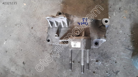 Fiat doblo 1.3 motor bağlantı braketi çıkma