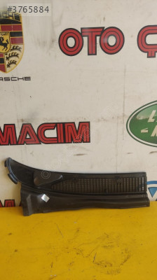 Hyundai Excel için Ön Cam Alt Izgarası - Oto Çıkma Parça