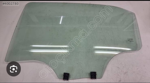 Citroen c 4 Arka kapı camı sağ  9203 PO