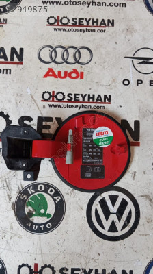 Opel Corsa D dış depo kapağı