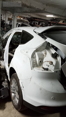 FORD FOCUS 3 SOL ARKA ÇAMURLUK