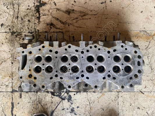 MAZDA B-2500 SİLİNDİR KAPAĞI