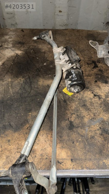 RENAULT KANGOO 3 SİLECEK MEKANİZMASI VE MOTORU DB OTO BURSA