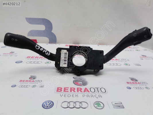 PASSAT GOLF BORA OCTAVİA TOLEDO A3 SİNYAL SİLECEK KOLU 8L0953513