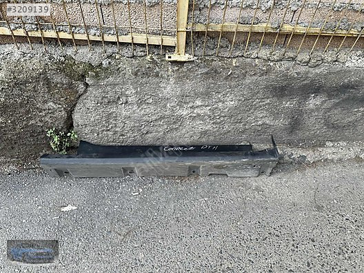 Dt11-r10258-A 2014 2022 Connet sağ ön marşbiyel kaplama