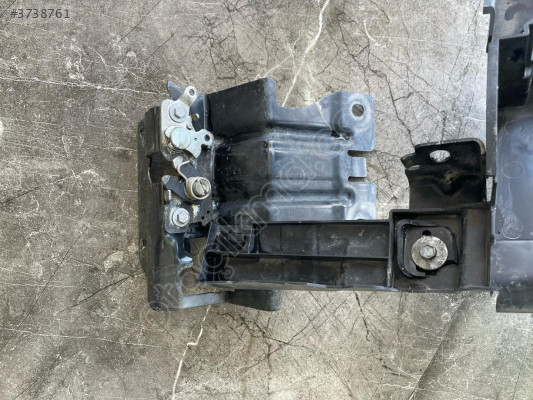 PEUGEOT 508 KAPUT KİLİT ORJINAL HATASIZ ÇIKMA