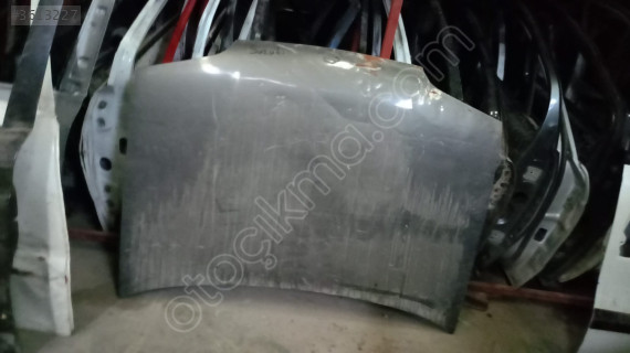 Honda civic ön kaput  2000