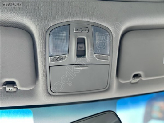2020 Hyundai Kona Tavan Lambası