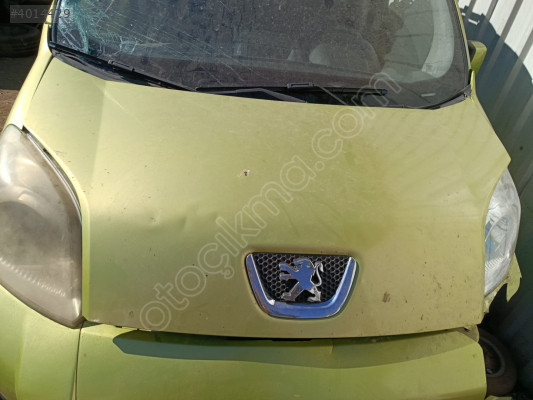 Peugeot bipper ön kaput