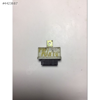 Fiat Marea Yakıt Pompası Rölesi 713654-1019 12V