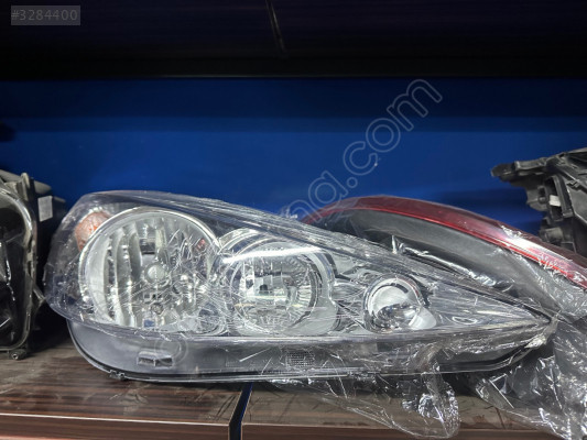 Peugeot 206 plus ön sol far