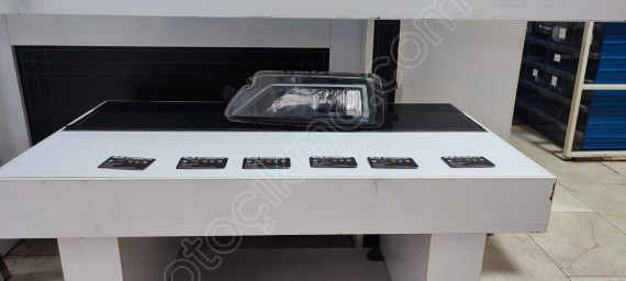 VOLKSWAGEN TİGUAN SOL SİS FARI