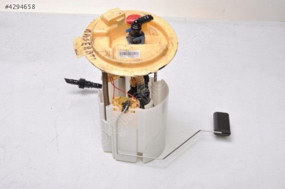 MASERATI GHIBLI 3.0 DİZEL YAKIT POMPASI 670004173