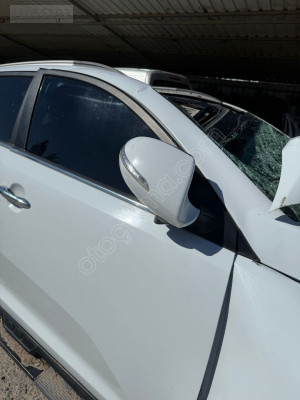 KİA SPORTAGE SAĞ ÖN DİKİZ AYNASI ÇIKMA ORJİNAL