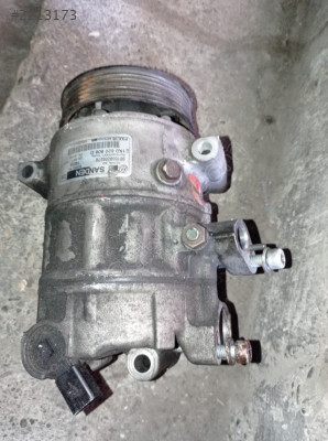 1K0820808D VW JETTA GOLF PASSAT ORJ. ÇIKMA KLİMA KOMPRESÖRÜ
