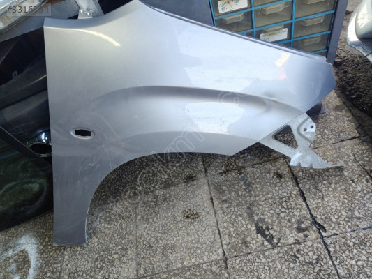 Citroen Berlingo sağ ön çamurluk