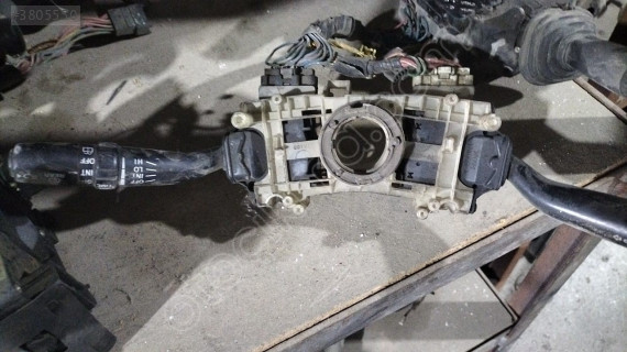 Toyota Land Cruiser J9 1996 - 2003b 843106A750 far silecek kolu