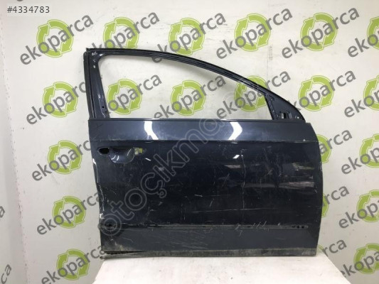 VOLKSWAGEN PASSAT 2005 2011 SAĞ ÖN KAPI 3C4831056