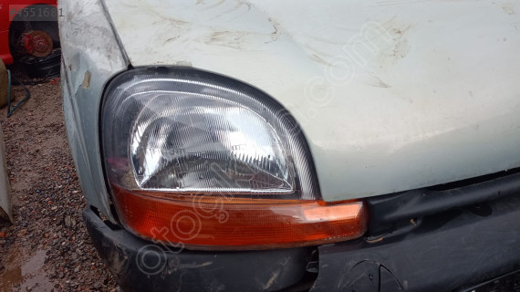 renault kangoo sağ far
