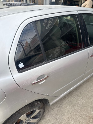 SKODA FABİA ÇIKMA ORJİNAL SAĞ ARKA KAPI HATASIZ GÜMÜŞ GRİ