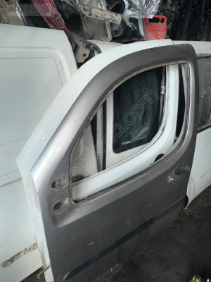 Doblo sol ön kapı