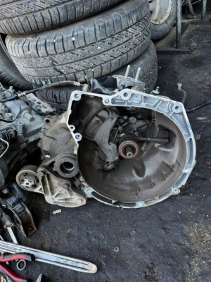 FORD TOURNEO ŞANZIMAN KONUK OTO 05323167897