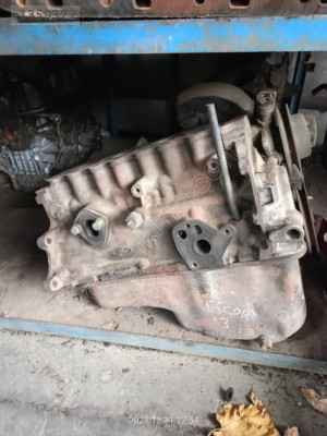 Ford escort 1.3 karbüratörlü yarım motor çıkma hatasız
