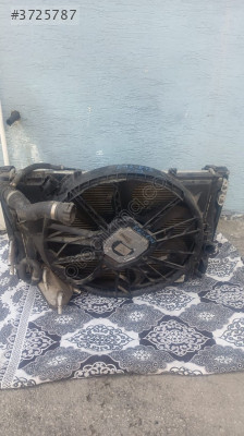 BMW E90 E91 E92 E93 RADYATÖR SETİ