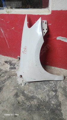Volkswagen Polo sağ ön çamurluk çıkma orjinal