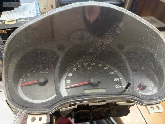 Isuzu dmax gösterge saati