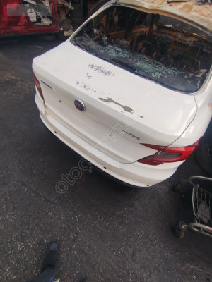 FİAT EGEA ARKA BAKAJ KAPAĞI