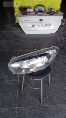 Ford courier sol ön far siyah zemin orijinal
