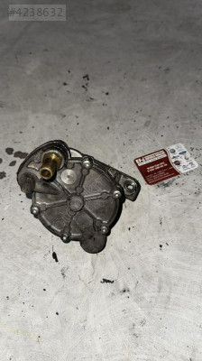 Volkswagen Crafter 2.5 Vakum Pompası