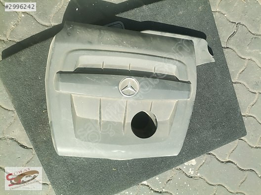 MERCEDES A180 W176 DİZEL MOTOR ÜST KAPAĞI ORİJİNAL ÇIKMA