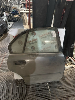 Mazda 626 Kapı ÇIKMA YEDEK PARÇA