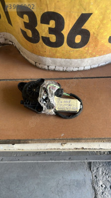 MERCEDES E203  SOL ARKA CAM MOTORU A2038202942