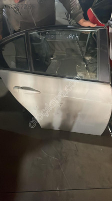 E90 SAĞ ARKA KAPI ORJİNAL PARÇA ÇIKMA
