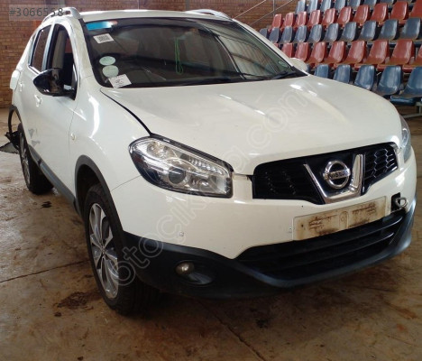 Nissan Qashqai J10 Ön Panel ve Diğer Parçalar - Mil Oto