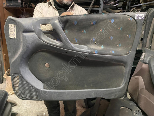 OPEL ASTRA F SAĞ ÖN KAPI DÖŞEMESİ 90-97 MODEL ORJİNAL ÇIKMA