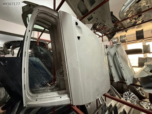 VW PASSAT B7 ÇIKMA ORJİNAL SOL ARKA KAPI BD2
