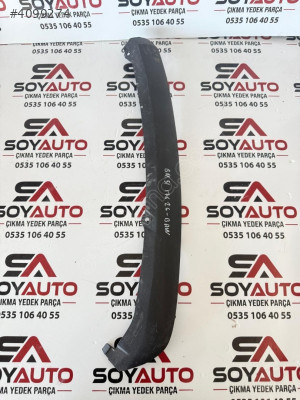 Ford Focus tampon alt spoiler
